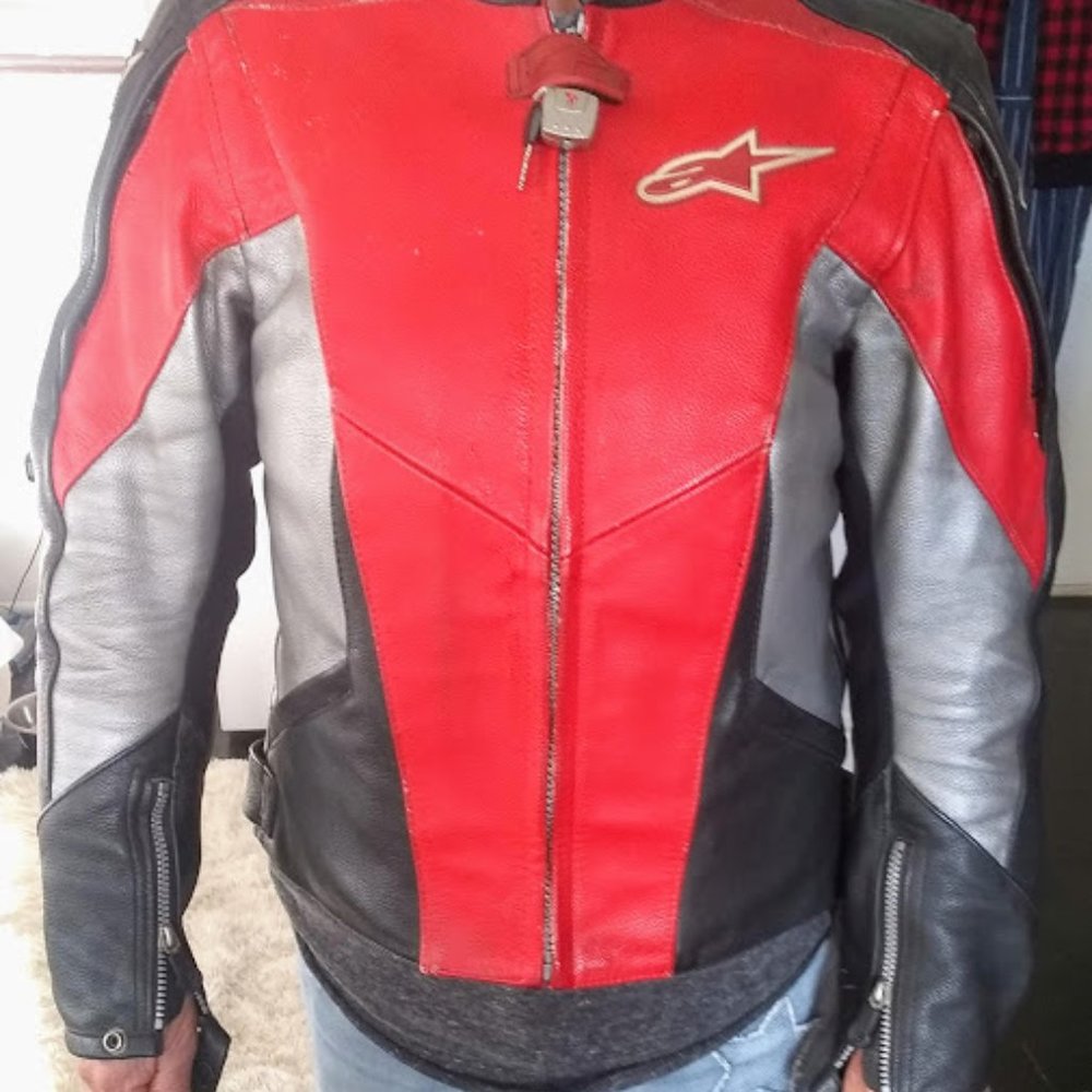 Women's motorcycle jacket